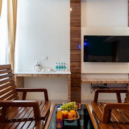 Sree Bharat Residency Hotel Alandurai Exterior photo